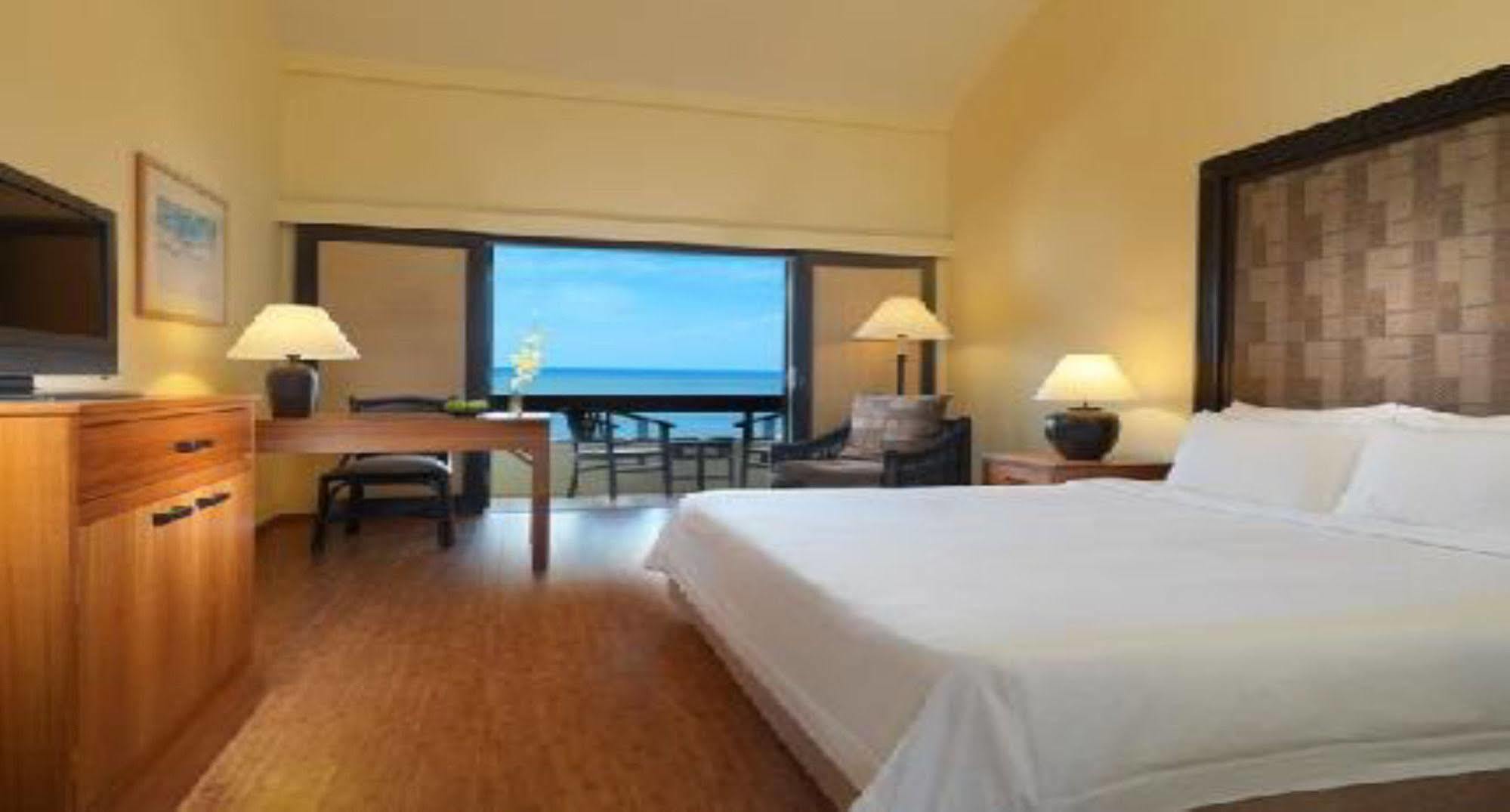 Hyatt Regency Kuantan Resort Zewnętrze zdjęcie A room at the hotel